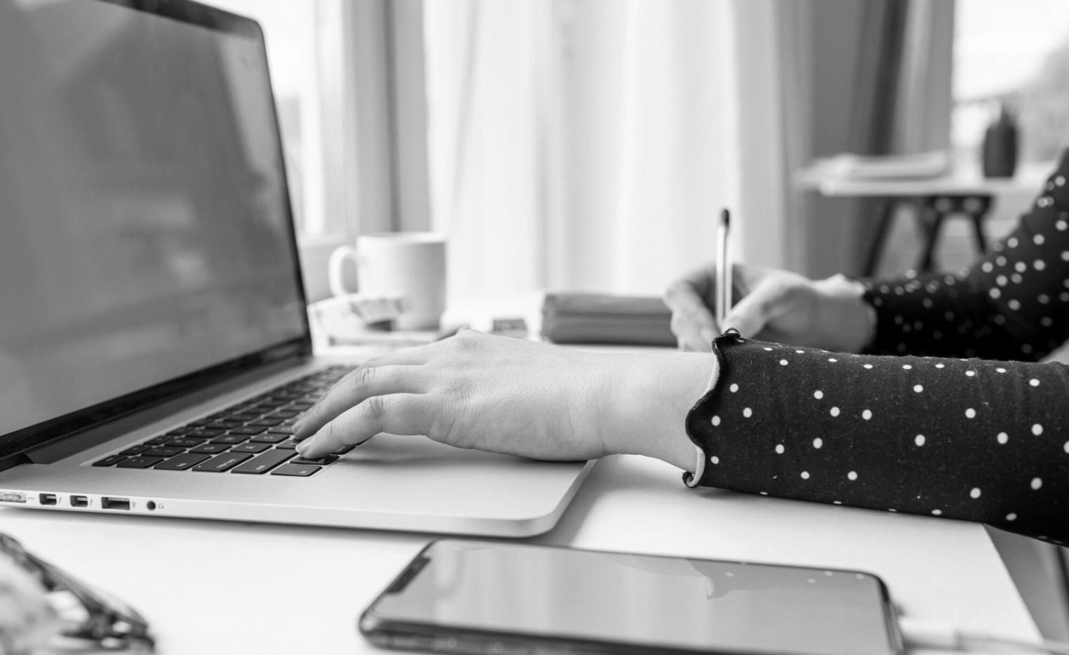 Espace de formation moderne chez xandorieluvo
